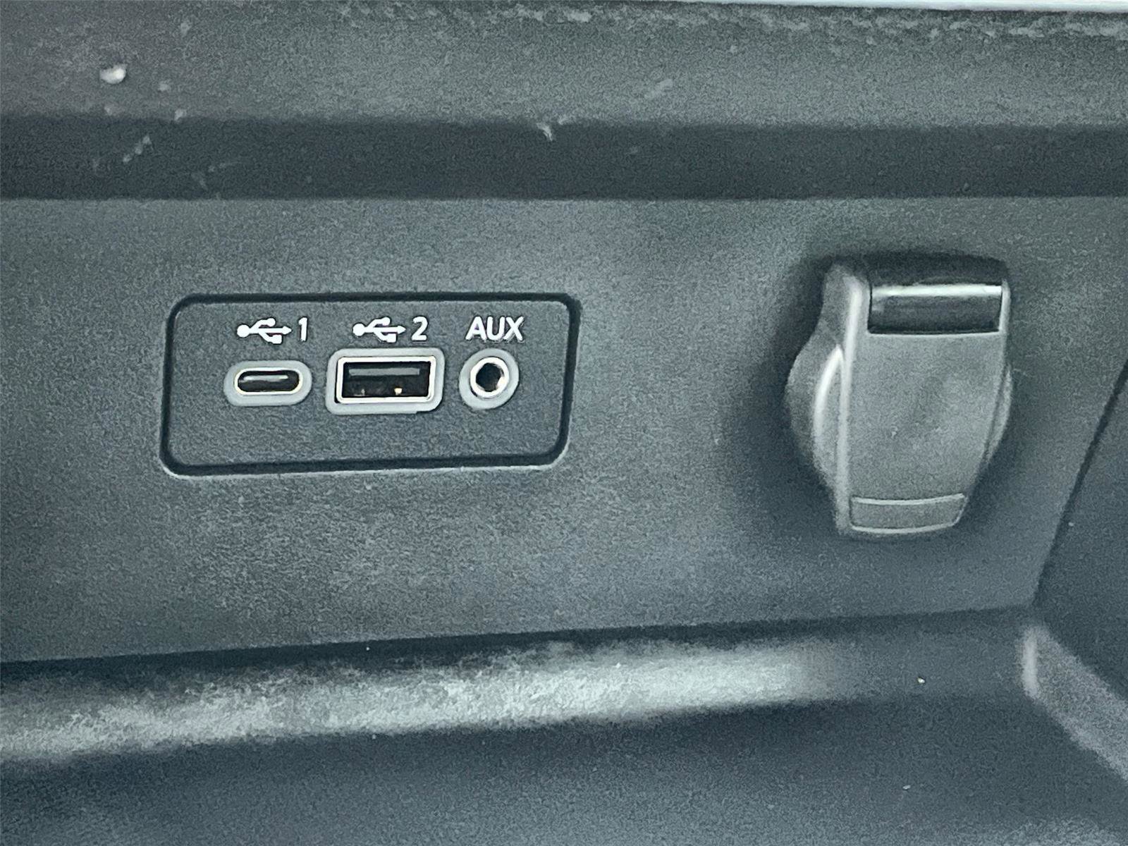 Used 2024 Nissan Altima 2.5 SR image 24