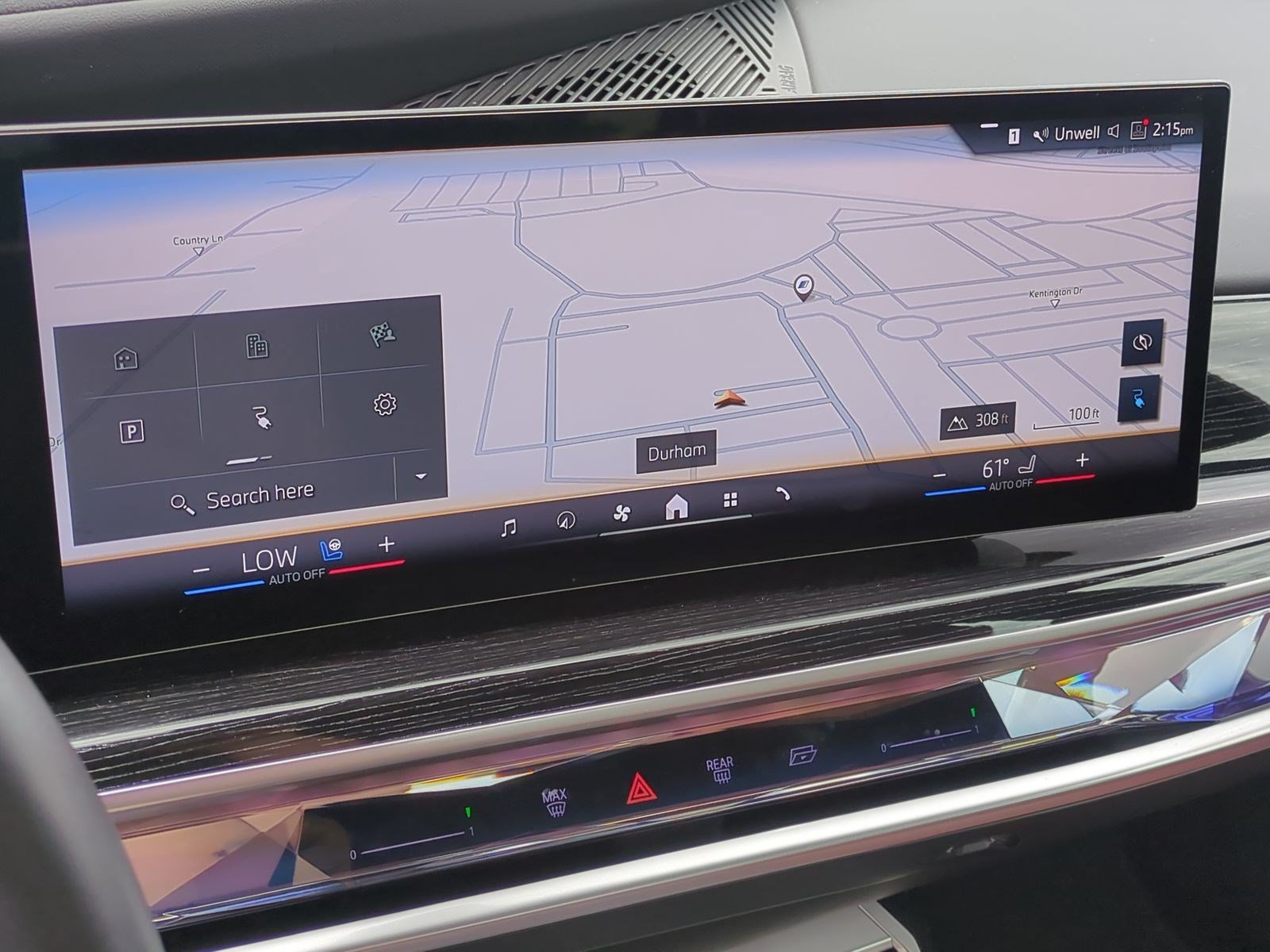 Used 2024 BMW i7 xDrive60 w/ Executive Package AWD/4WD image 24