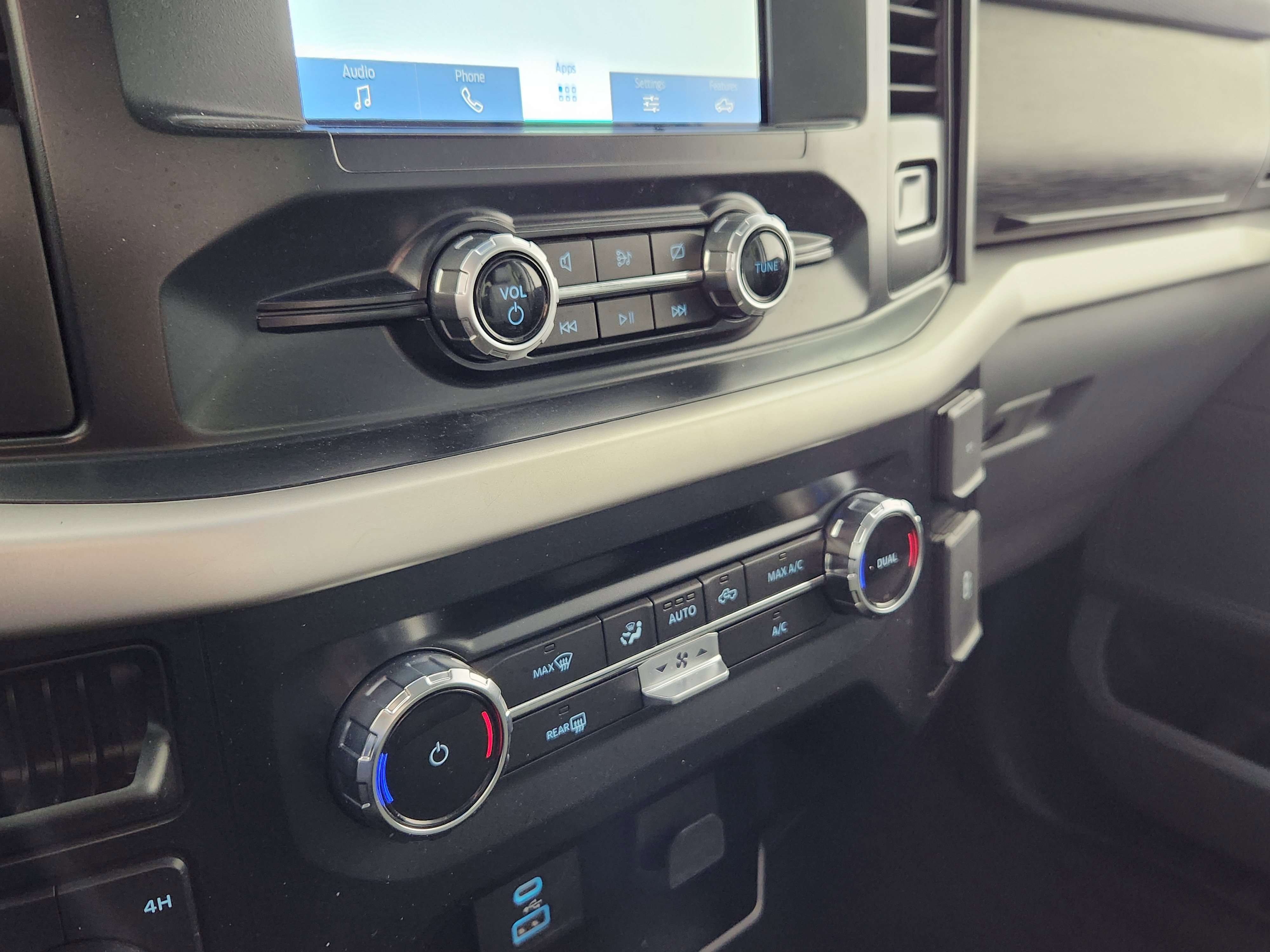 Used 2022 Ford F150 XLT w/ Equipment Group 301A Mid image 24