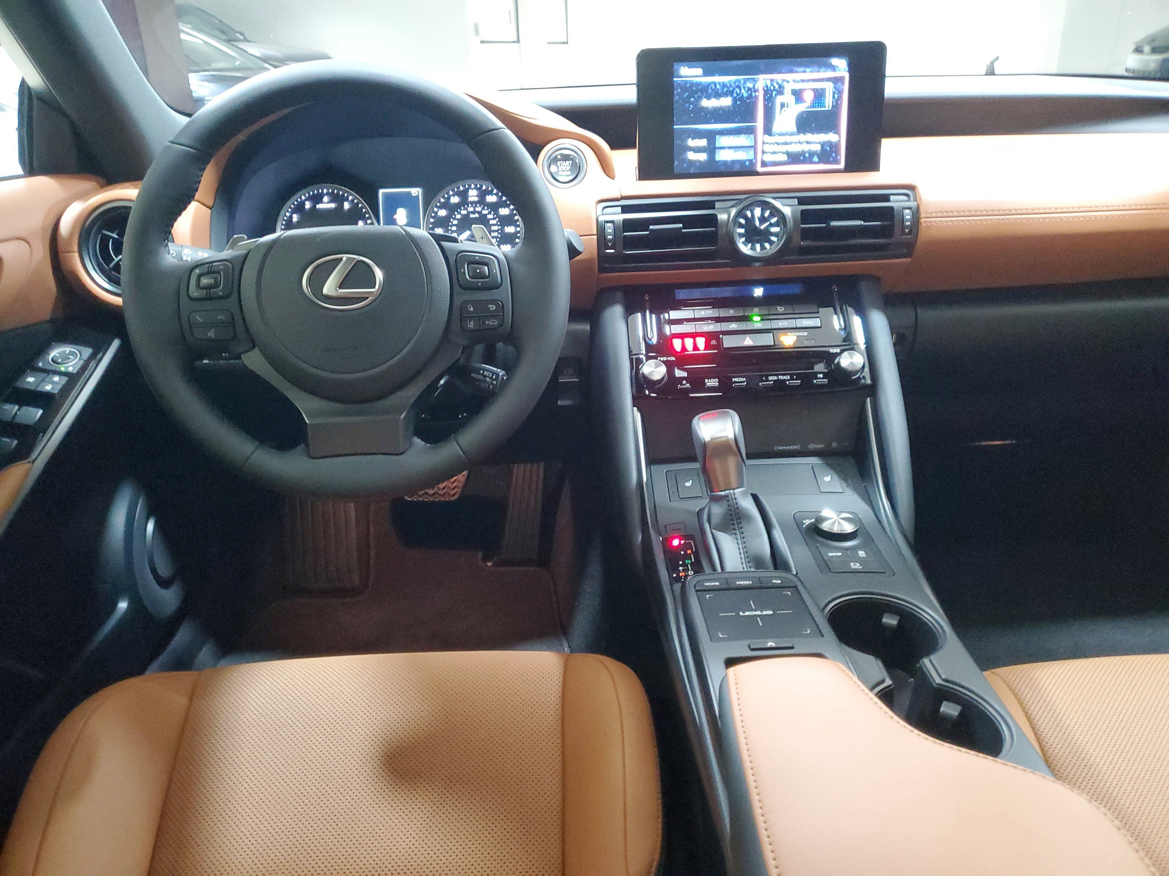 New 2025 Lexus IS 350 F Sport image 9