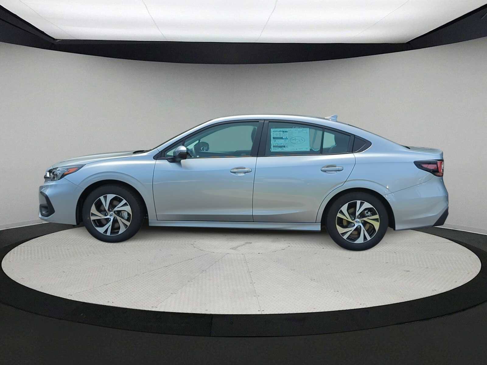 Certified 2025 Subaru Legacy Premium AWD/4WD image 5