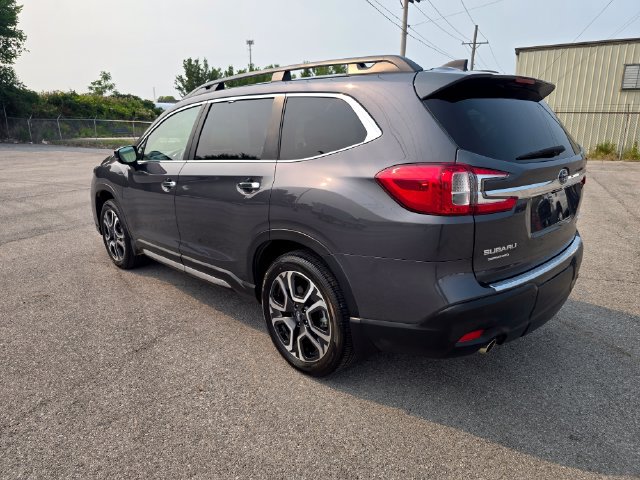 Used 2026 Subaru Ascent Touring AWD/4WD image 6