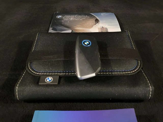 Used 2023 BMW iX xDrive50 AWD/4WD image 92