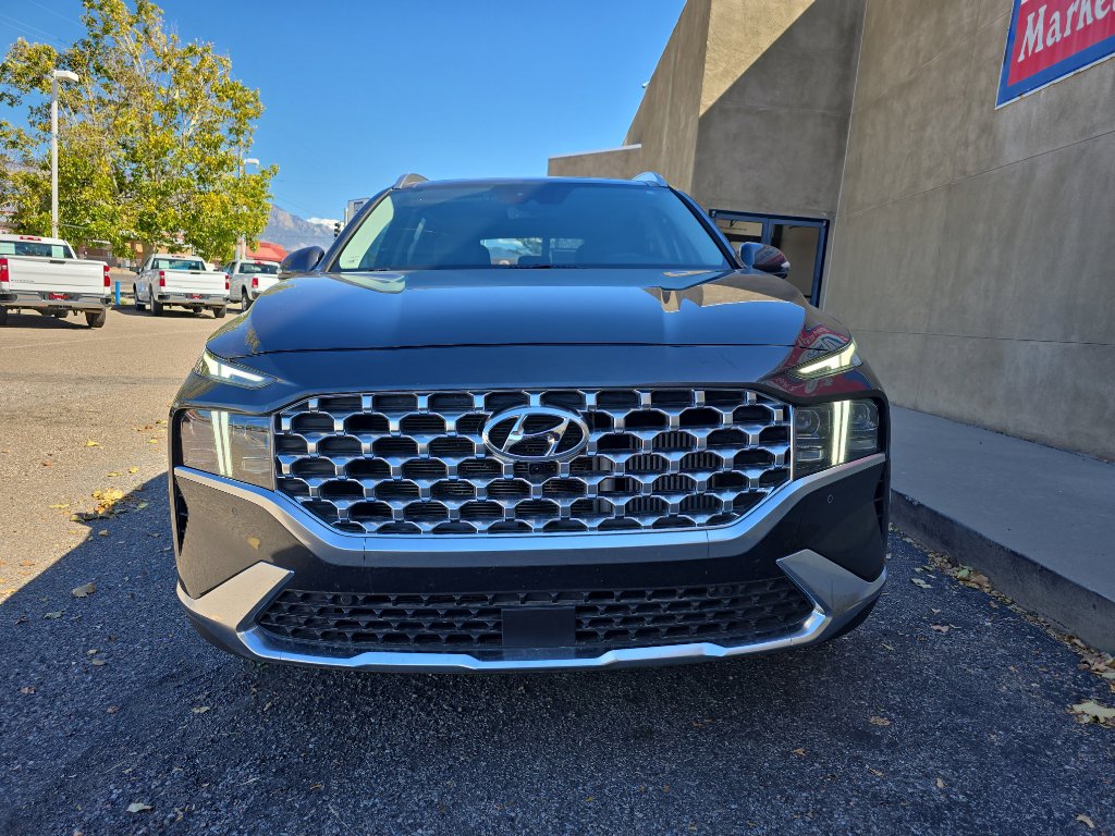 Used 2023 Hyundai Santa Fe Limited image 9
