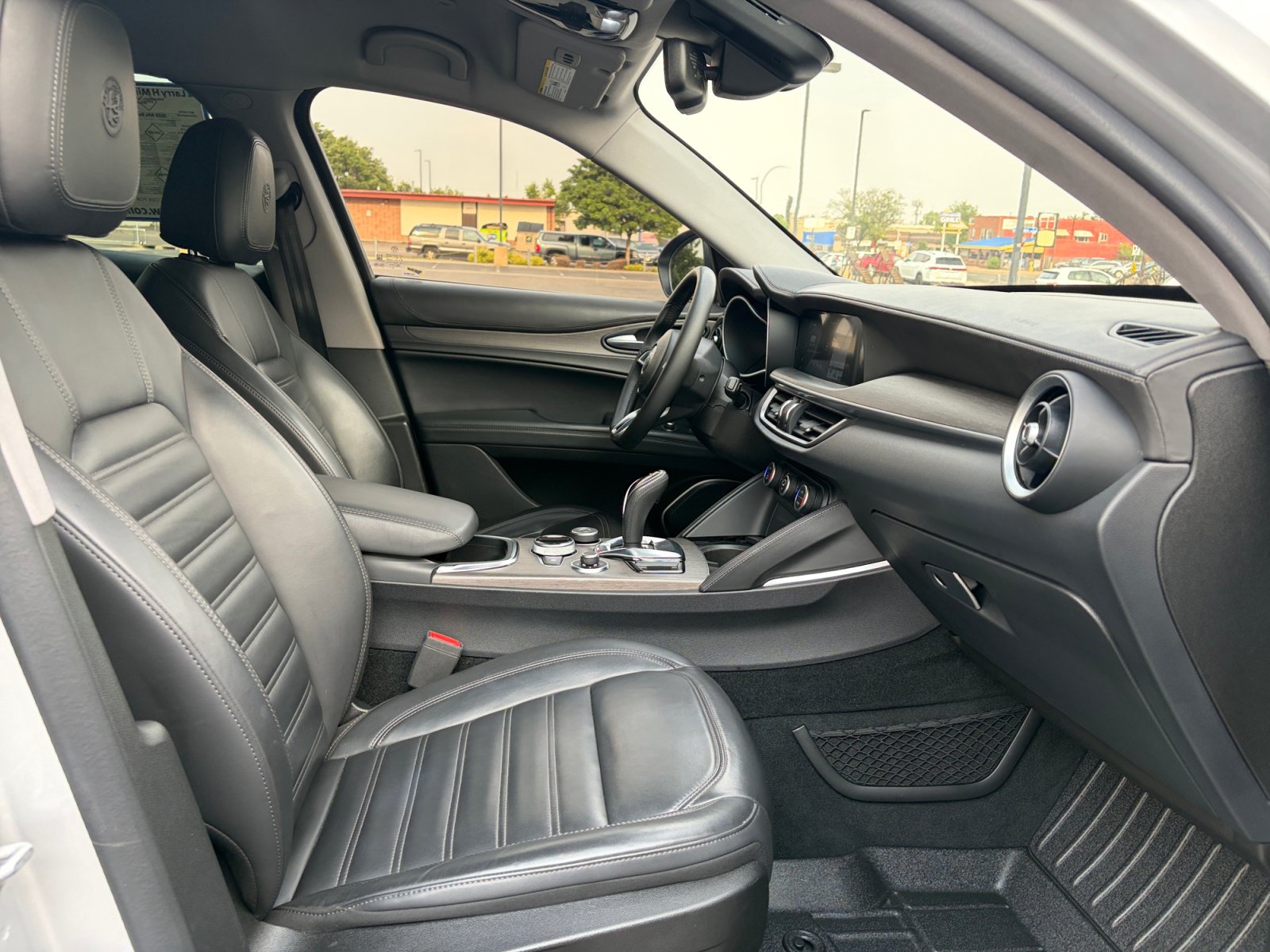 Used 2020 Alfa Romeo Stelvio Ti Lusso AWD/4WD image 19