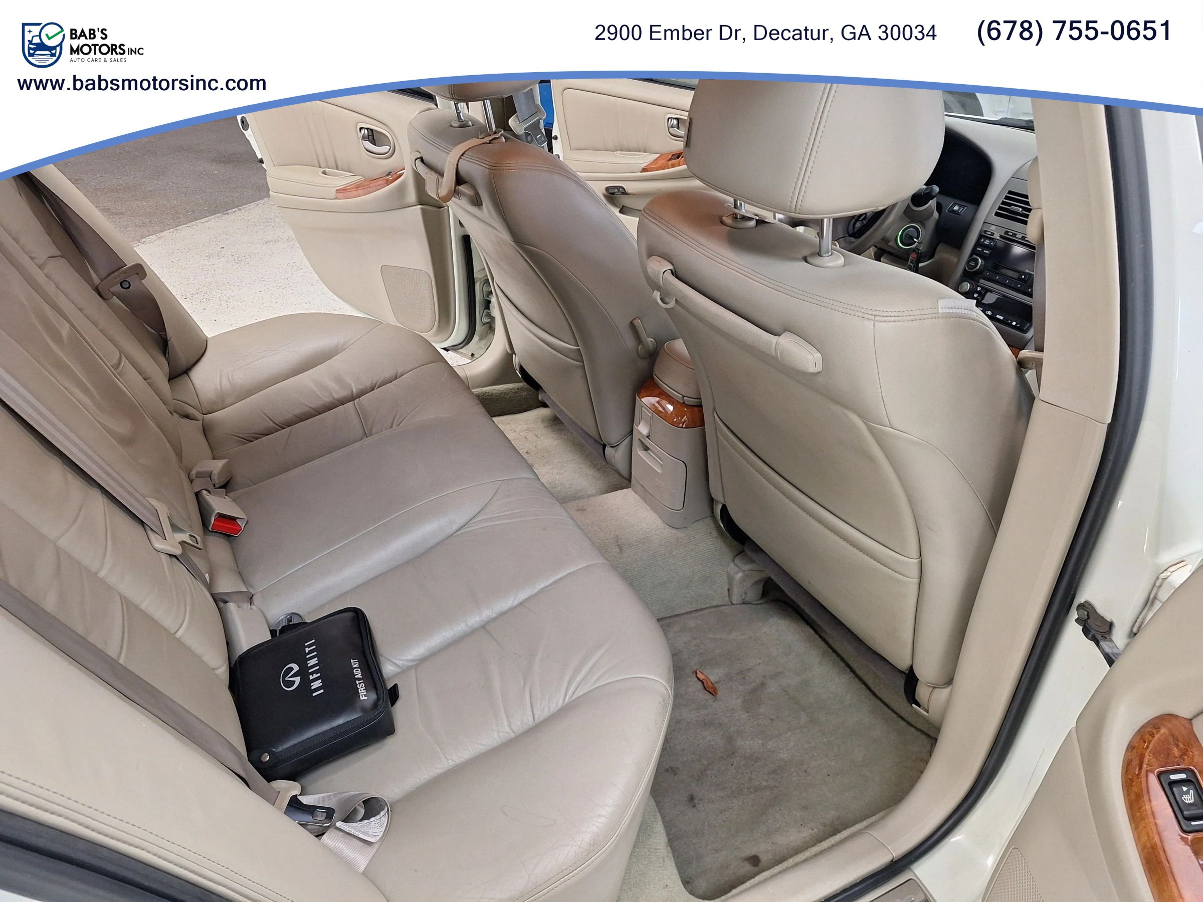 Used 2004 INFINITI I35 w/ Cold Weather Pkg FWD image 16
