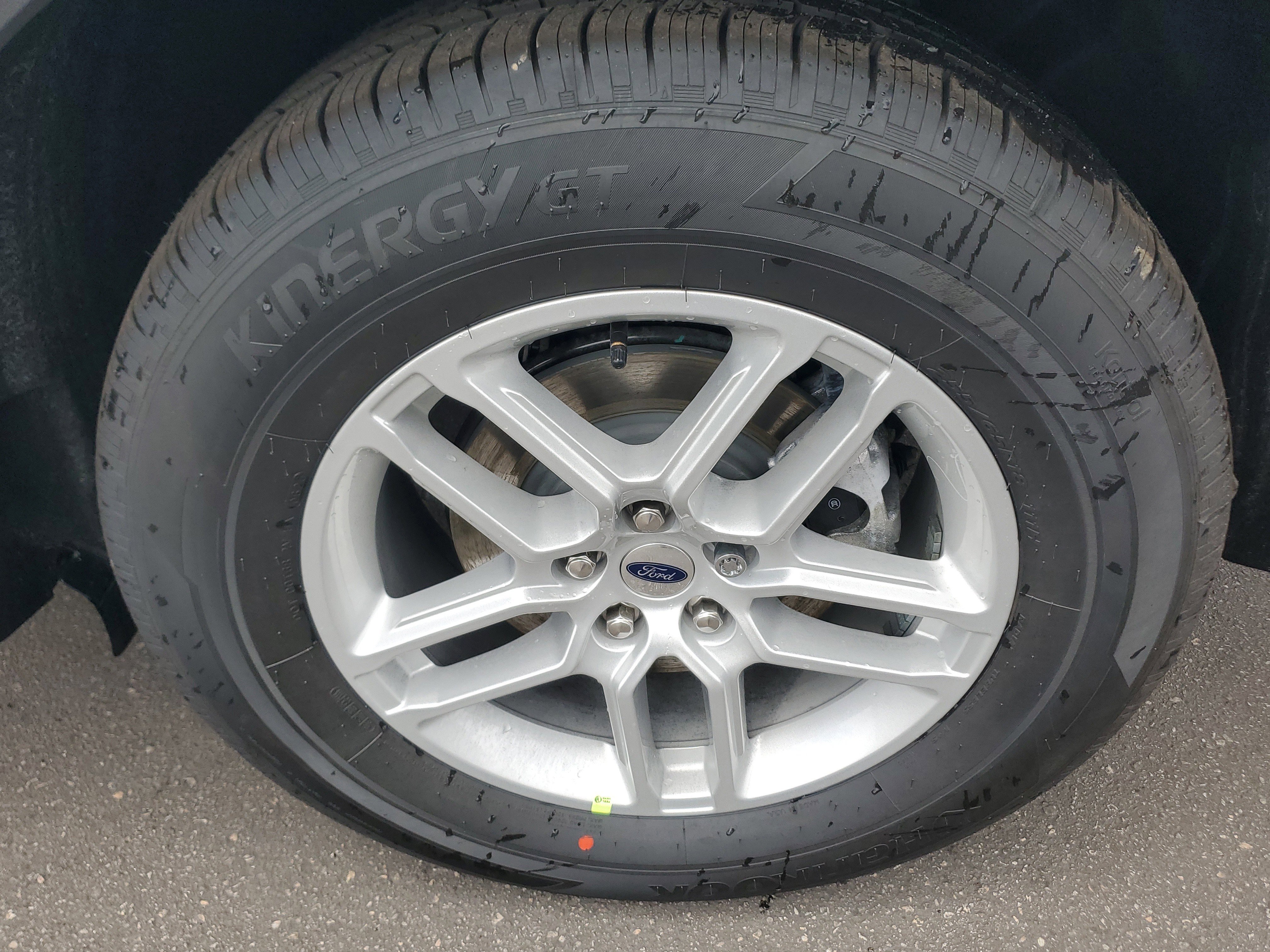 New 2026 Ford Explorer Active image 7