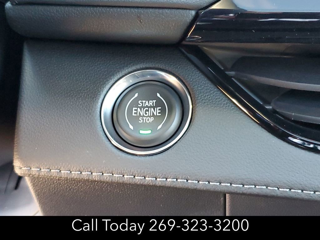 New 2026 Buick Enclave Avenir w/ Super Cruise Package image 17