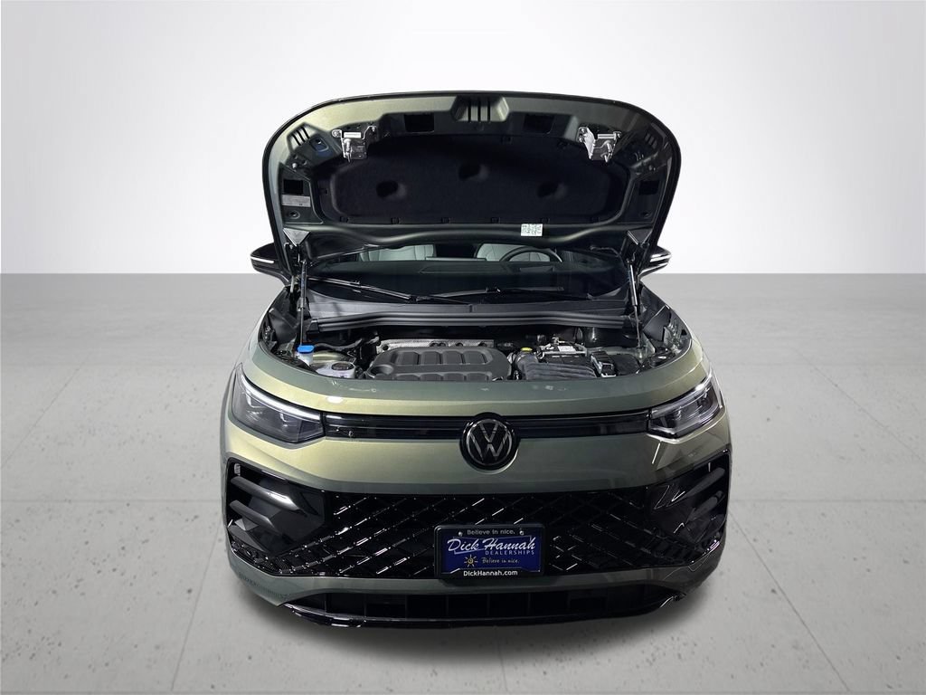 New 2026 Volkswagen Tiguan SE R-Line AWD/4WD image 22