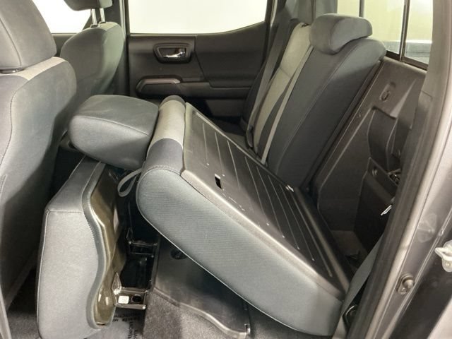 Used 2021 Toyota Tacoma TRD Off-Road AWD/4WD image 25