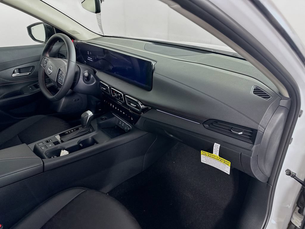 New 2026 Nissan Sentra SR w/ SR Premium Package FWD image 36
