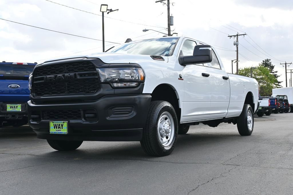 Used 2024 RAM 2500 Tradesman AWD/4WD image 7