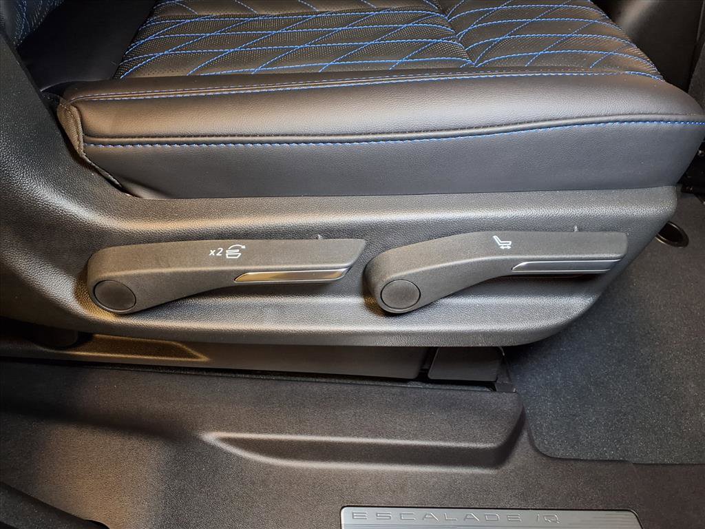 Used 2026 Cadillac Escalade IQ Sport 1 image 20