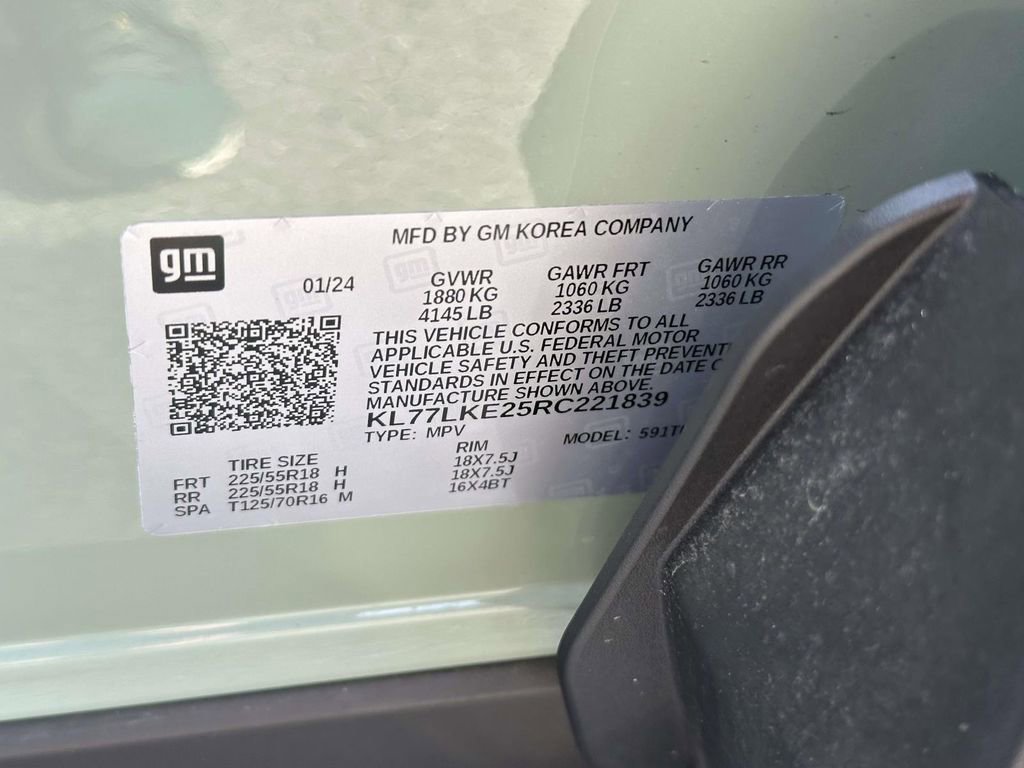 Used 2024 Chevrolet Trax ACTIV w/ Sunroof Package image 17