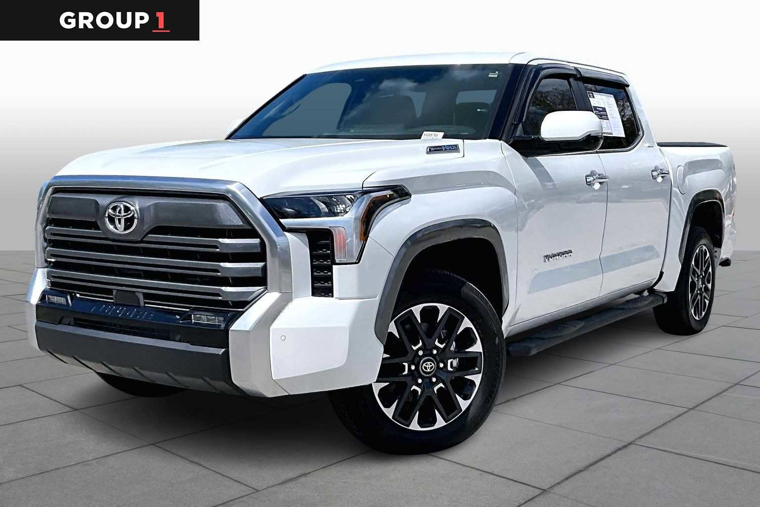 Used 2025 Toyota Tundra Limited AWD/4WD image 1