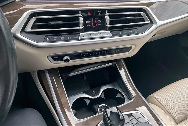 Used 2020 BMW X7 xDrive40i w/ Premium Package AWD/4WD image 24