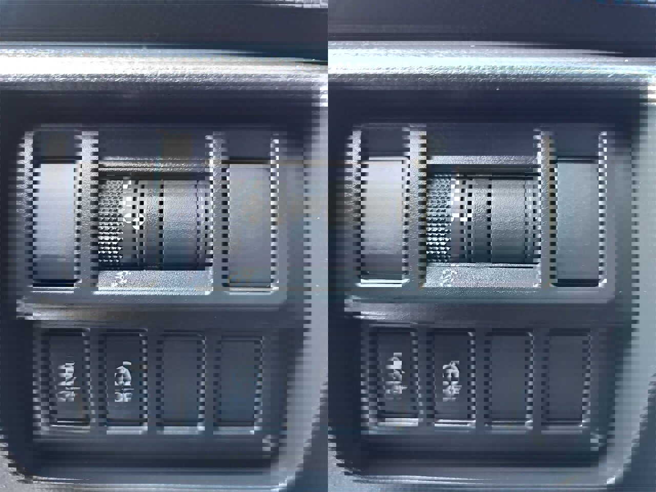 Used 2023 Subaru Crosstrek 2.0i Premium image 26