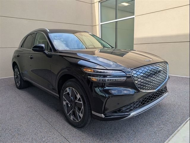 Used 2026 Genesis Electrified GV70 AWD/4WD image 4
