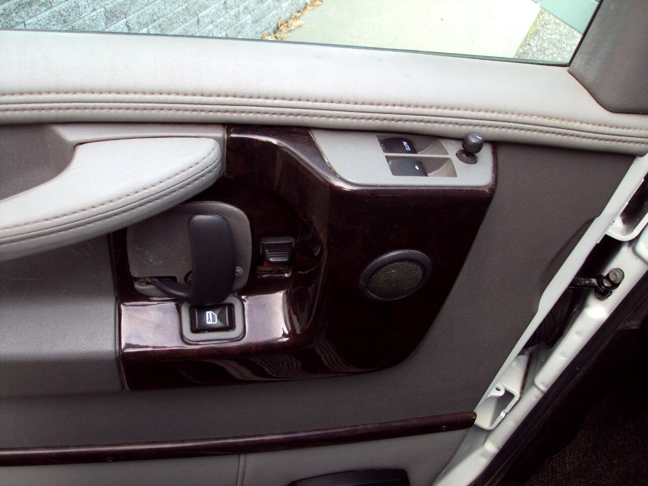 Used 2012 GMC Savana 1500 AWD image 20