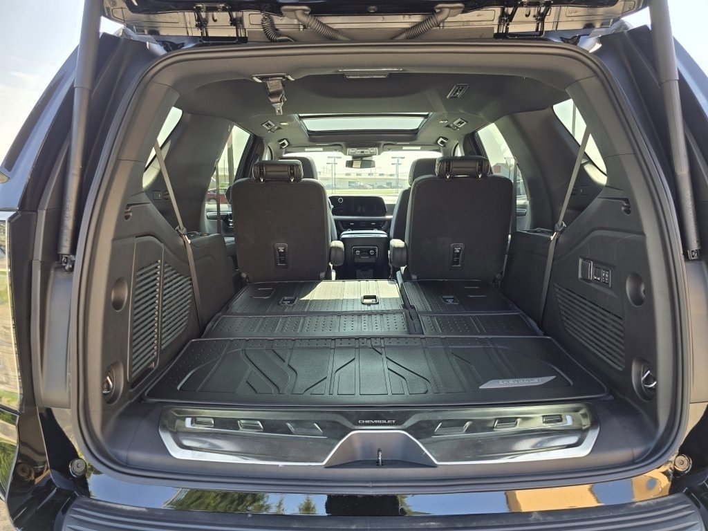New 2025 Chevrolet Tahoe Premier w/ Sun And Tow Package image 12