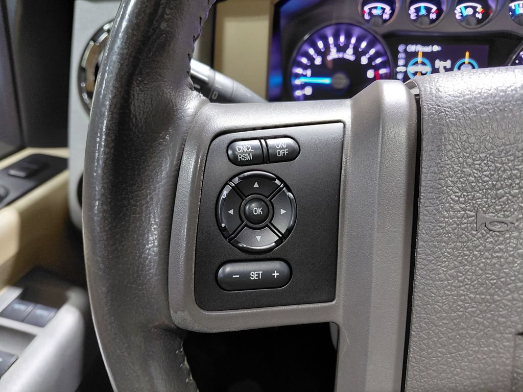 Used 2016 Ford F250 Lariat w/ Lariat Ultimate Package AWD/4WD image 39