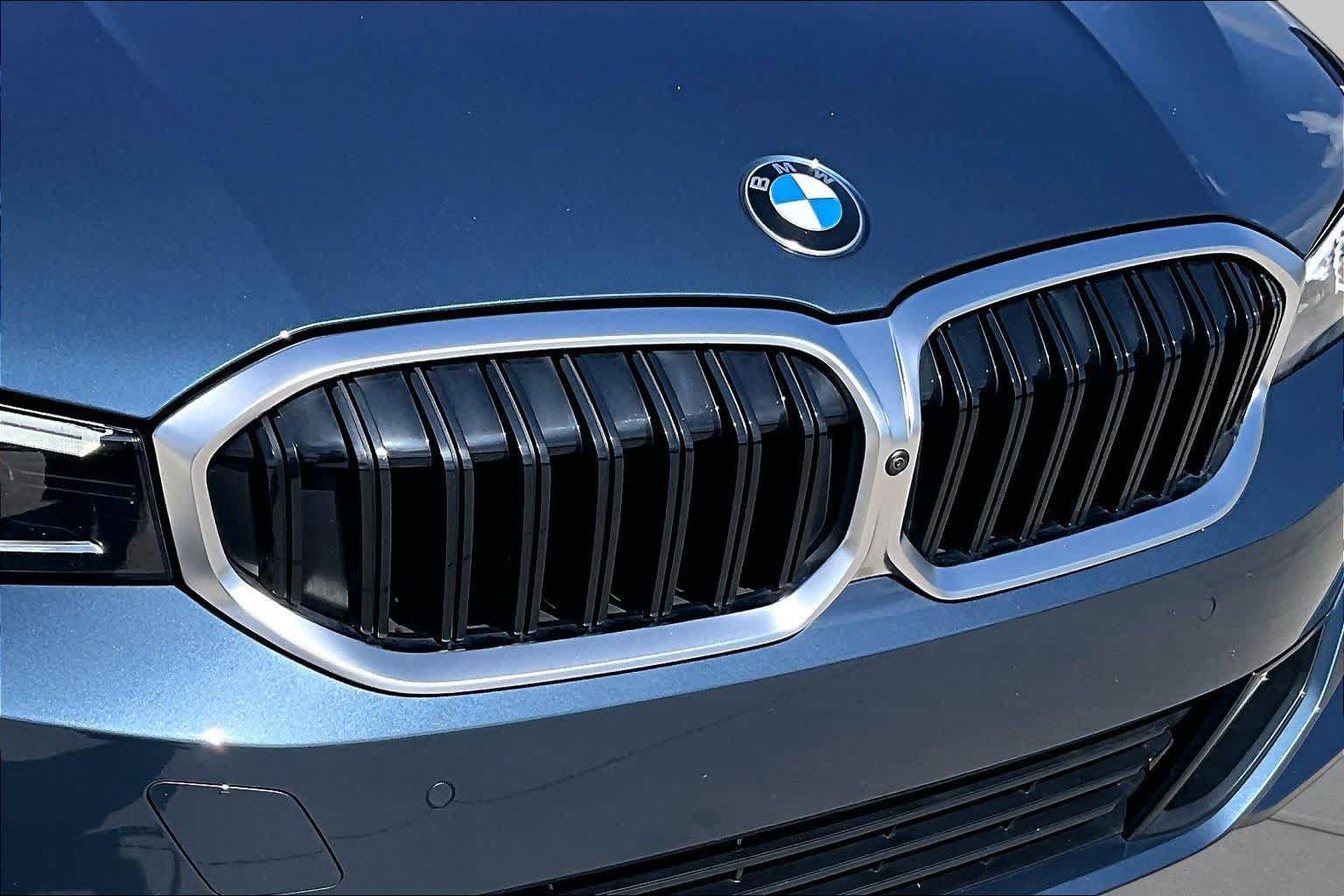 Used 2025 BMW 330i Sedan RWD image 27