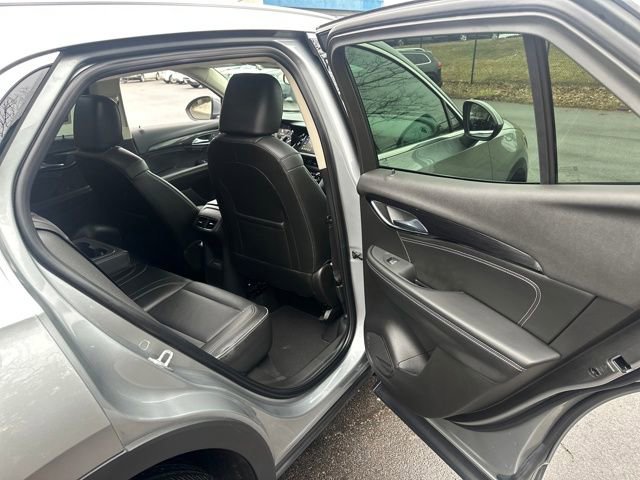 Used 2023 Buick Envision Essence image 15