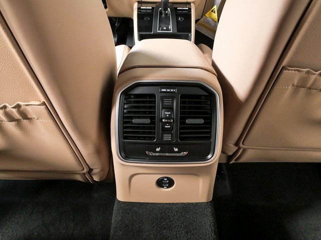New 2026 Porsche Macan S image 31