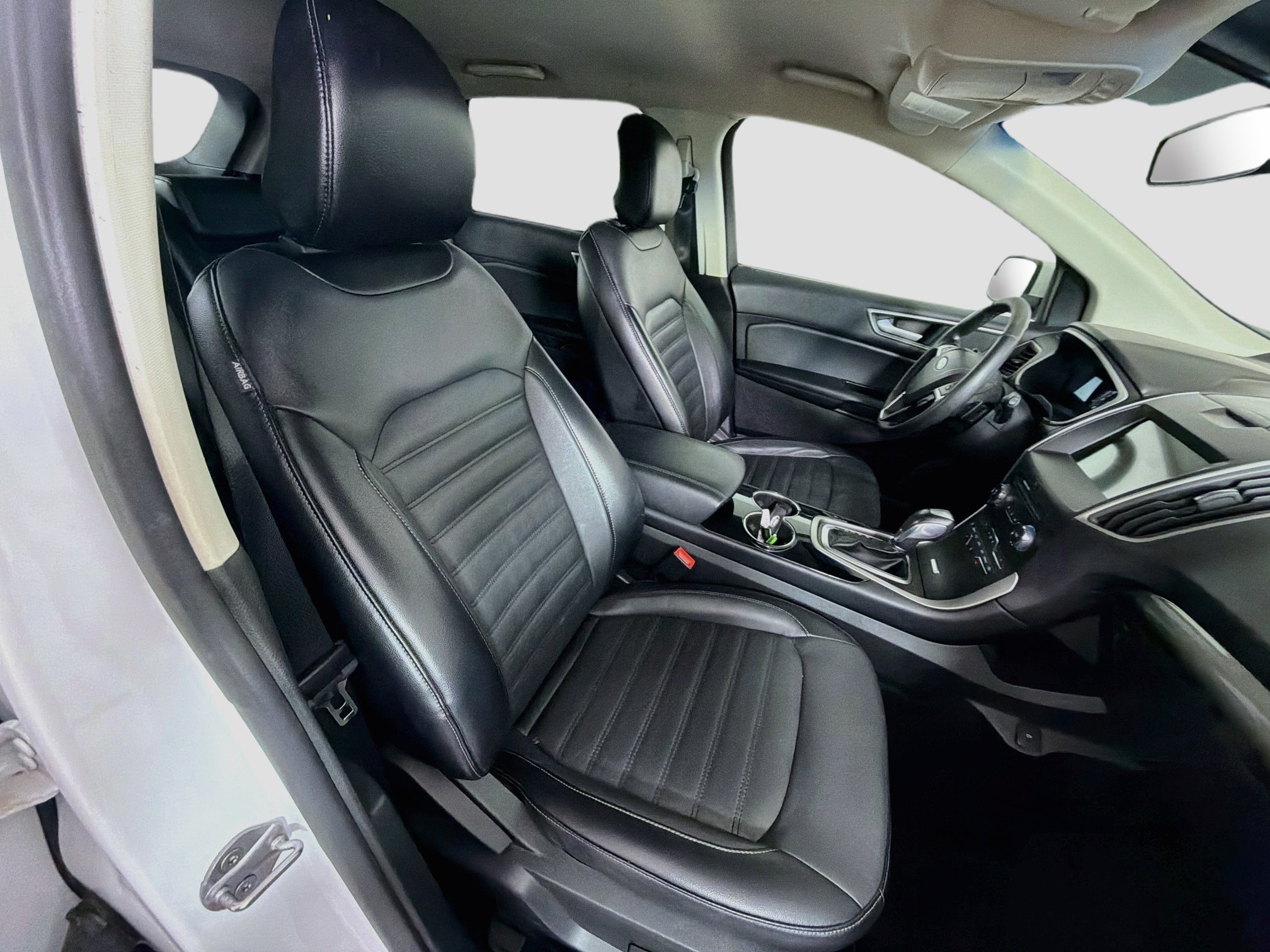 Used 2018 Ford Edge SEL w/ Equipment Group 201A FWD image 29