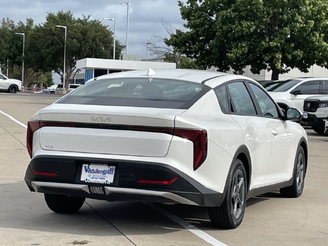 Used 2025 Kia K4 FWD image 4
