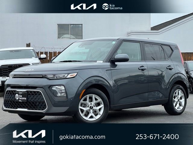 Certified 2022 Kia Soul LX w/ Technology Package FWD image 1