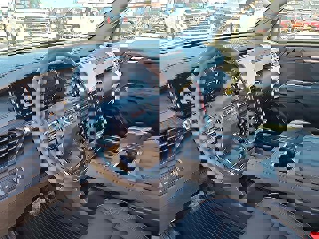 New 2026 GMC Acadia AT4 w/ LPO, Floor Liner Package image 12