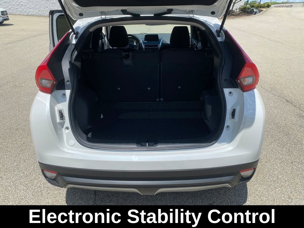 Used 2020 Mitsubishi Eclipse Cross SE AWD/4WD image 9