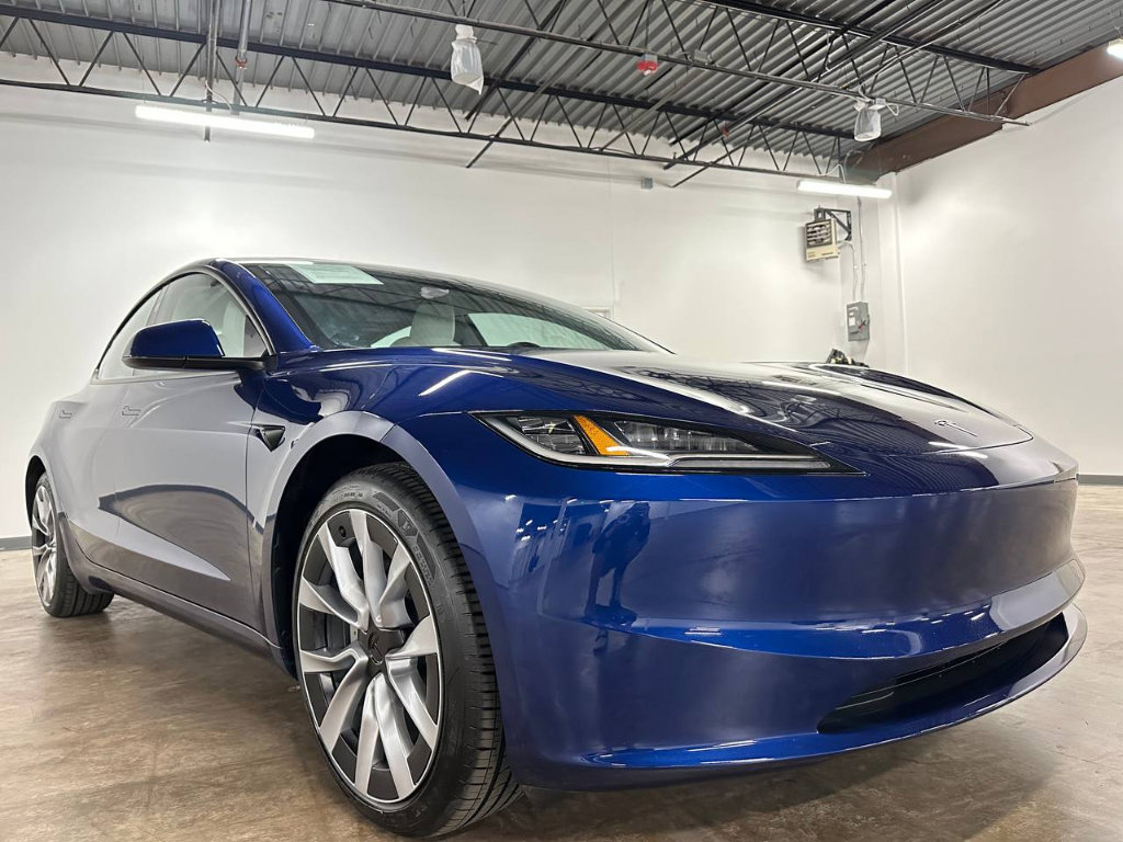 Used 2025 Tesla Model 3 Long Range RWD image 6