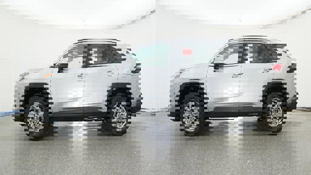 New 2025 Toyota RAV4 XLE image 19