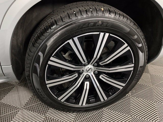 Certified 2025 Volvo XC90 B5 Core w/ Protection Package Premier AWD/4WD image 40