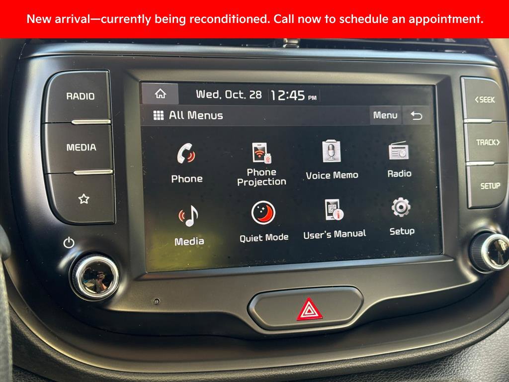 Certified 2022 Kia Soul LX w/ Technology Package FWD image 12