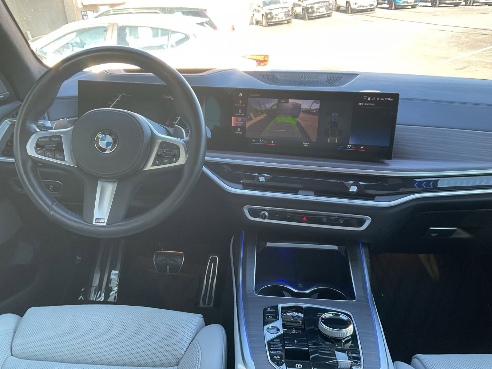 Used 2023 BMW X7 xDrive40i w/ Dynamic Handling Package image 17