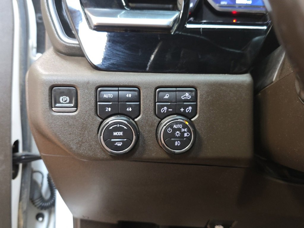Used 2022 Chevrolet Silverado 1500 LTZ w/ LTZ Convenience Package II image 31