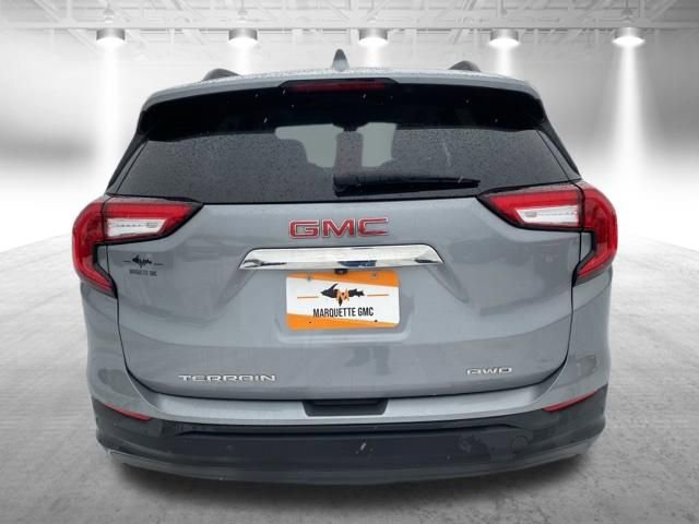 Certified 2023 GMC Terrain SLE w/ Driver Convenience Package image 9