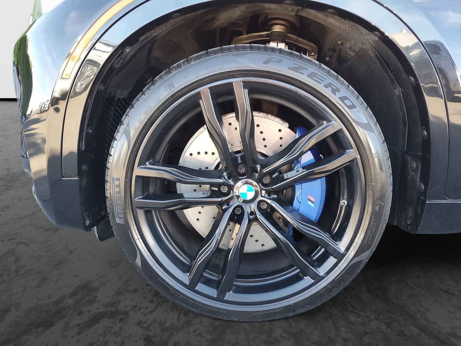 Used 2019 BMW X6 M Base w/ Executive Package image 6