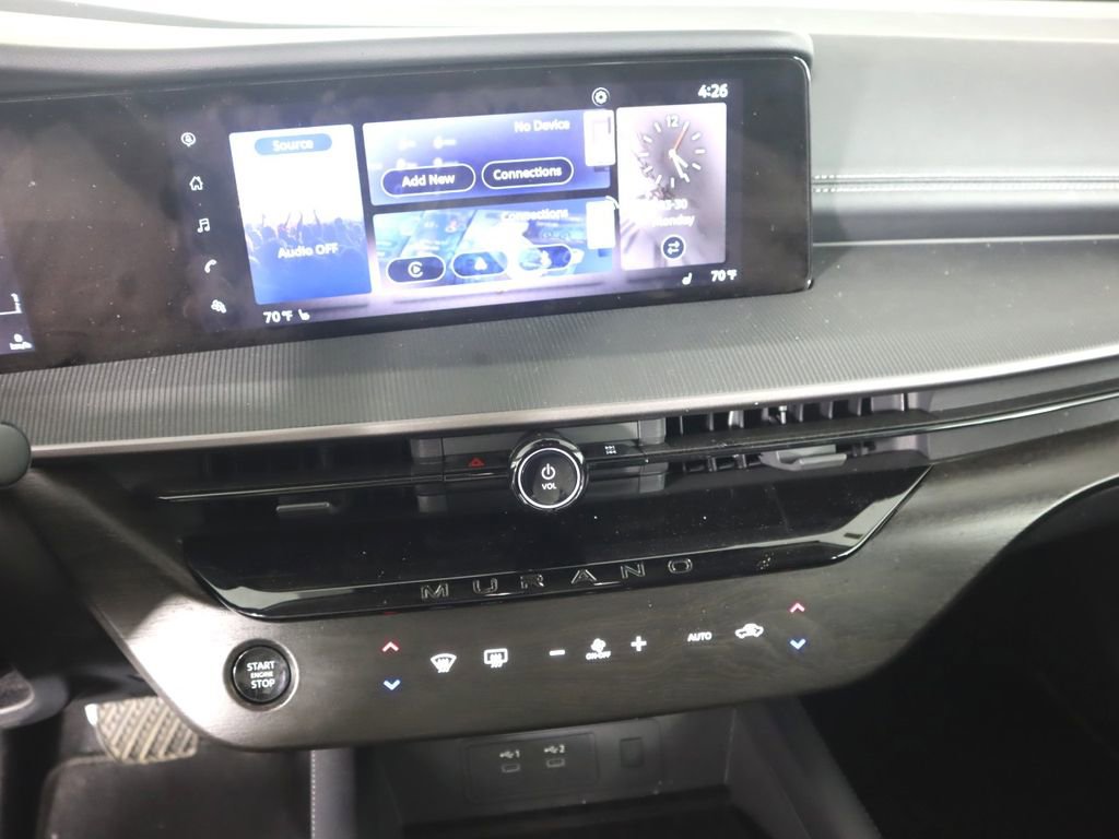 Used 2025 Nissan Murano SV AWD/4WD image 11