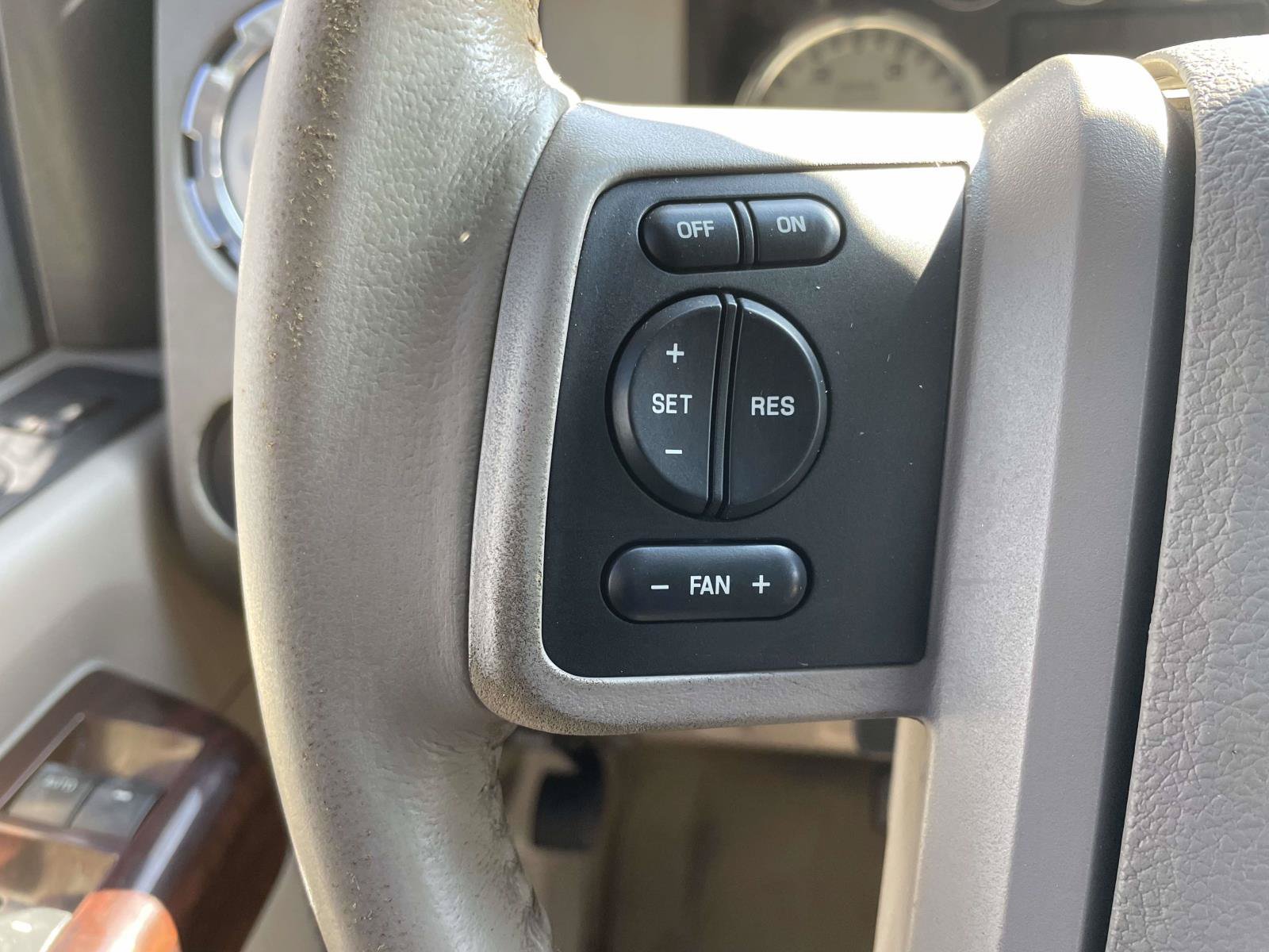 Used 2008 Ford F450 Lariat AWD/4WD image 22