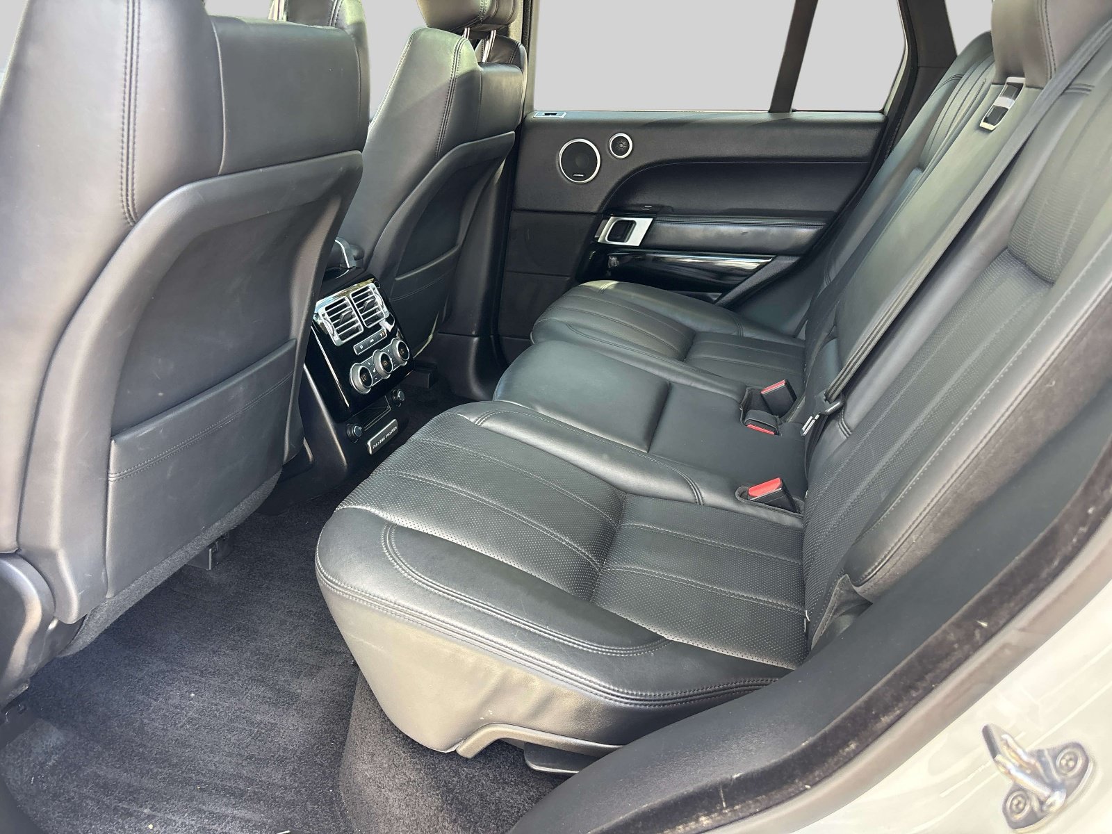 Used 2016 Land Rover Range Rover HSE AWD/4WD image 10