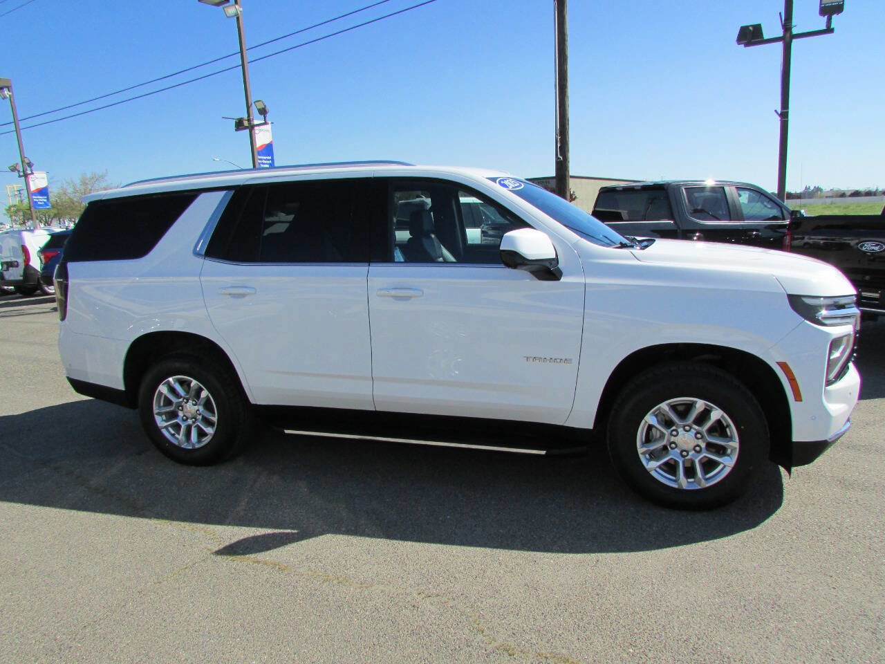 Used 2025 Chevrolet Tahoe LT image 6