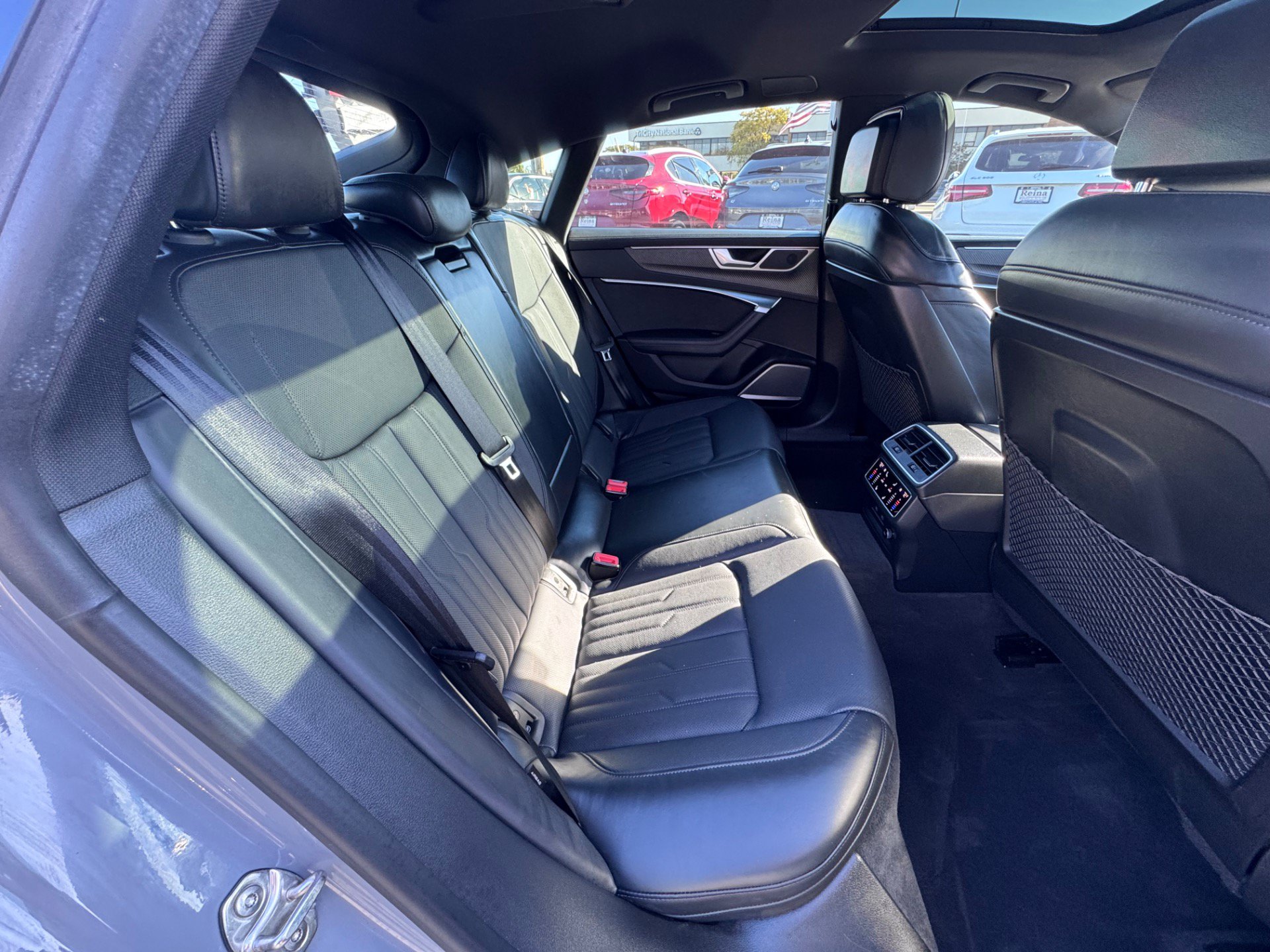 Used 2022 Audi RS 7 Sportback AWD/4WD image 17