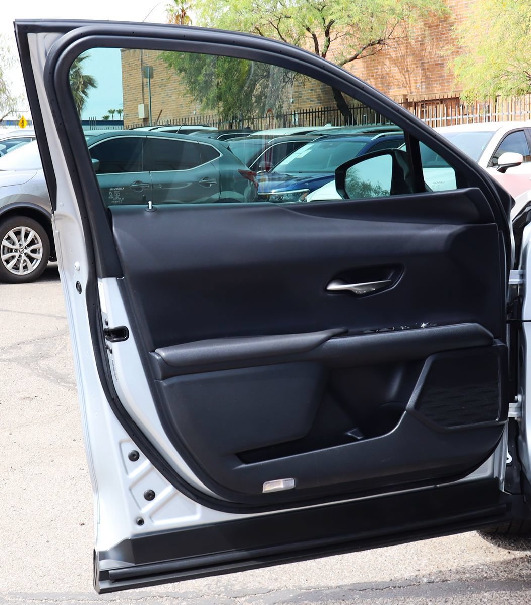 Used 2019 Lexus UX 200 w/ Premium Package FWD image 37