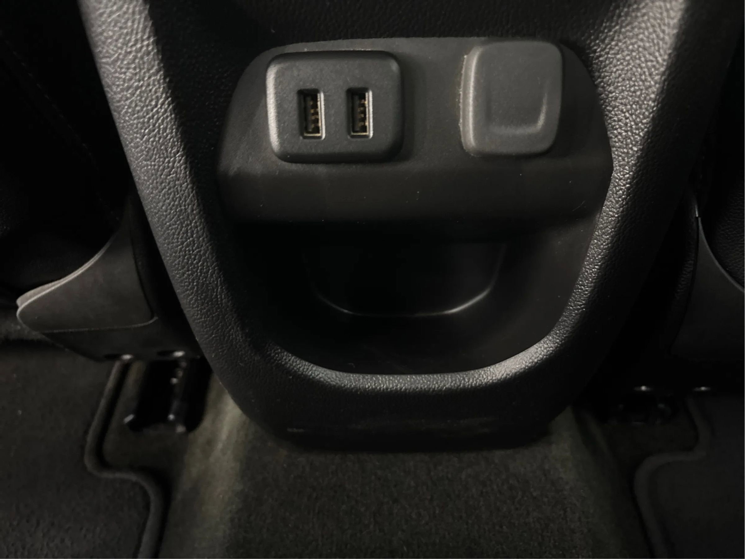 Used 2018 Chevrolet Colorado ZR2 image 28