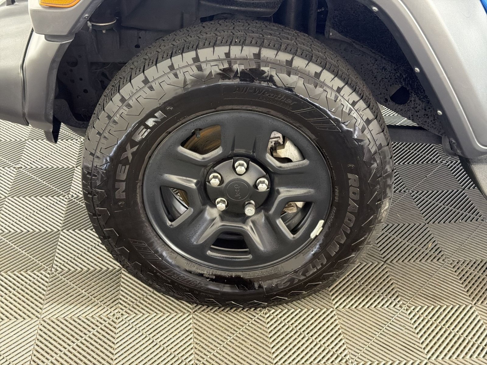 Used 2024 Jeep Wrangler Unlimited Sport AWD/4WD image 12