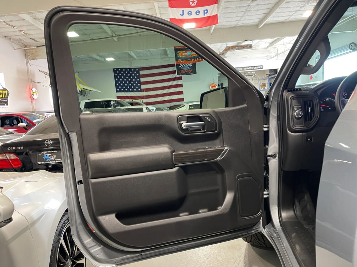 Used 2026 GMC Sierra 1500 Pro w/ Pro Value Package RWD image 19